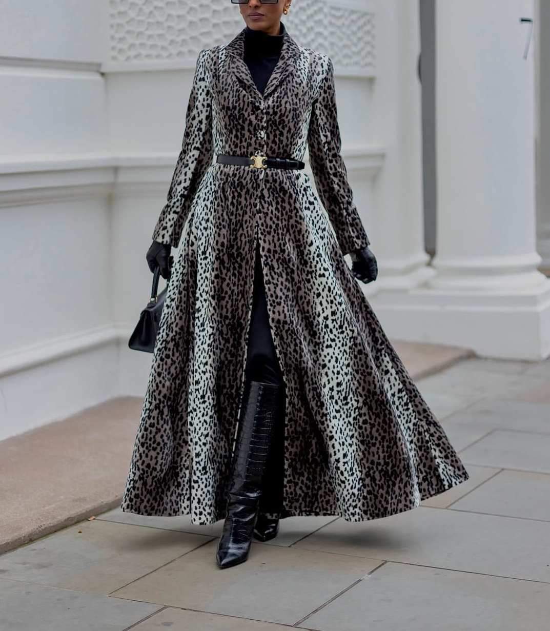 Leopard-Print Gradient-Print Lapel Coat